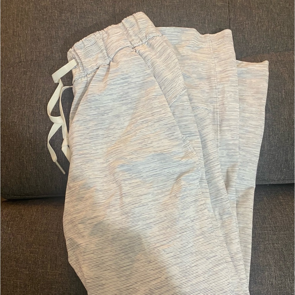 On the fly lululemon